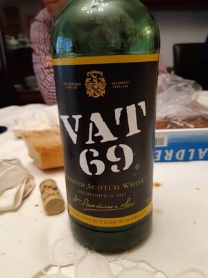 VAT 69 750ml